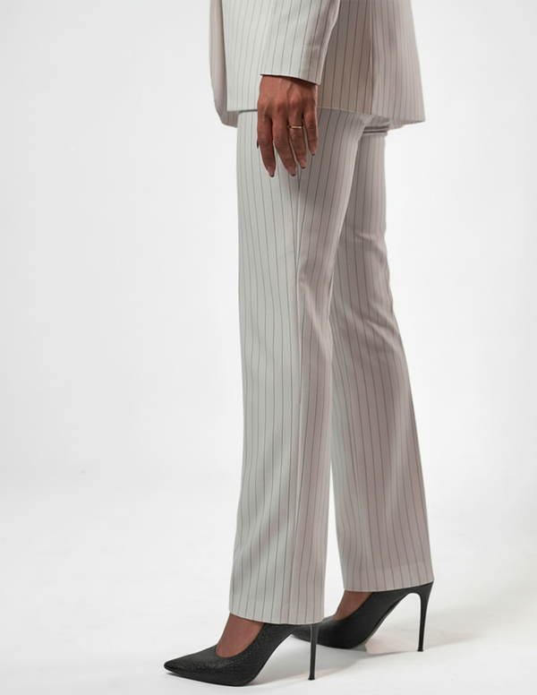 Single button women's blazer - White Pinstriped